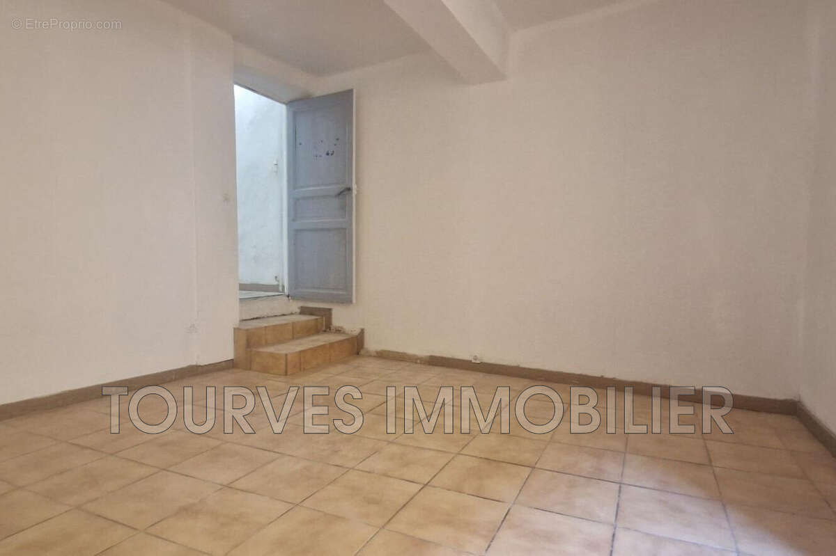 Maison 120 m² à Tourves  - photo 5