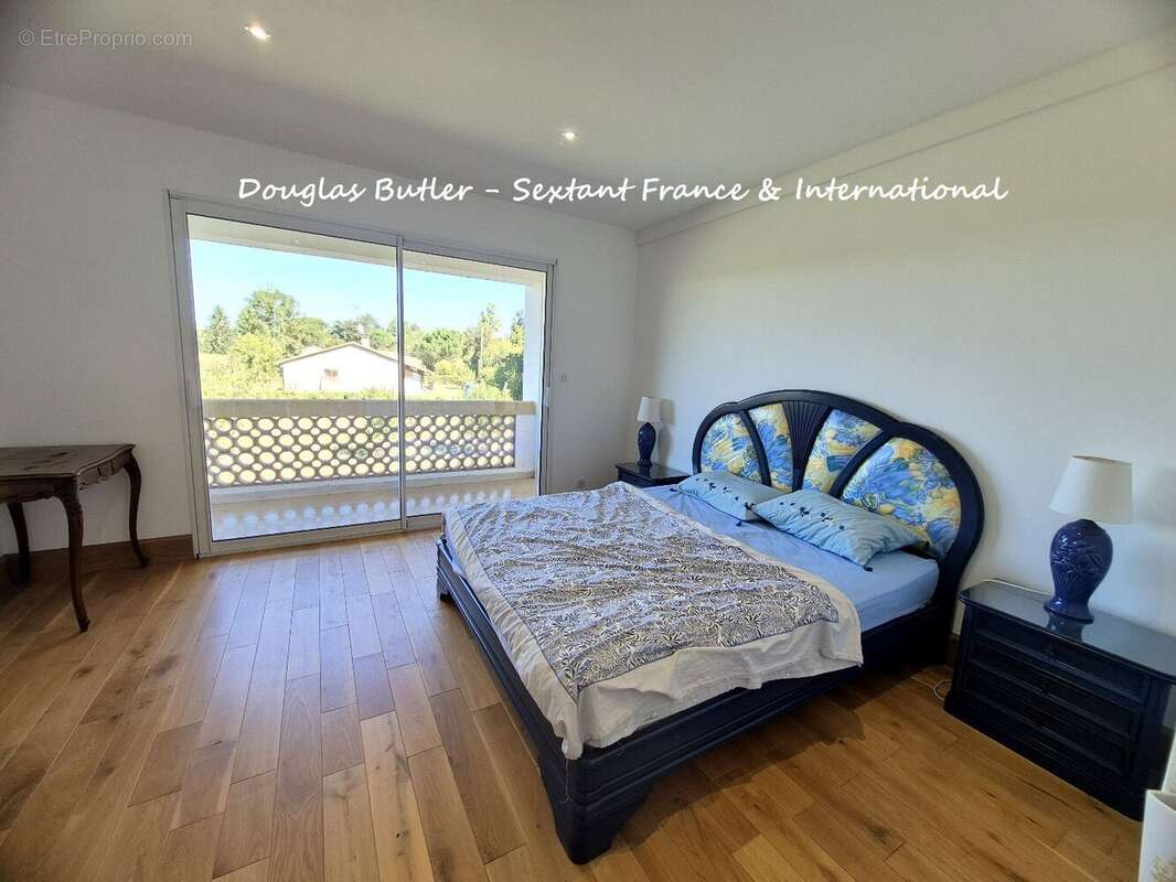 Maison à SAINTE-FOY-LA-GRANDE