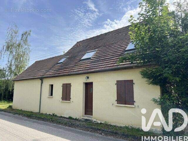 Photo 1 - Maison à MORTAGNE-AU-PERCHE