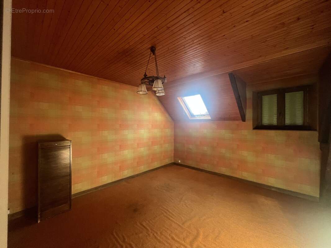 Maison 115 m² à Chateaumeillant  - photo 36
