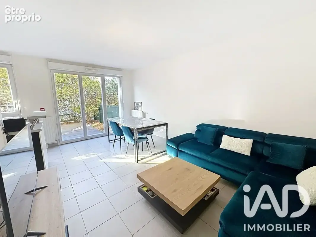 Photo 1 - Appartement à SAINTE-GENEVIEVE-DES-BOIS