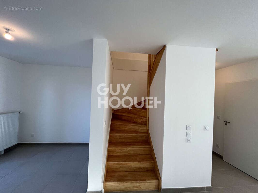 Maison à LE BLANC-MESNIL