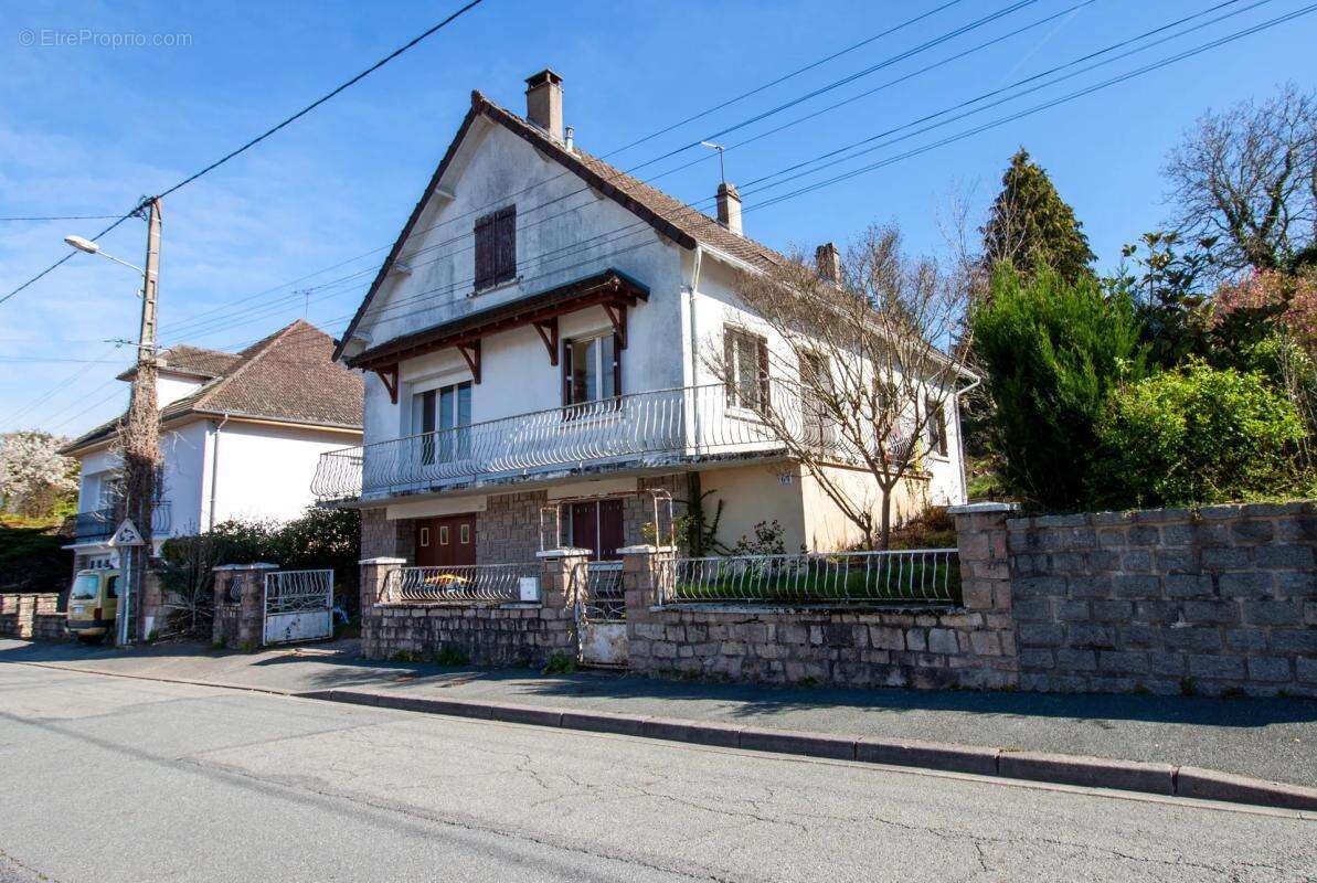 Maison à GUERET