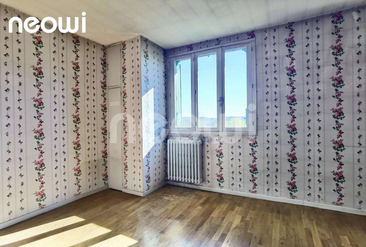 Maison à ARPAJON-SUR-CERE