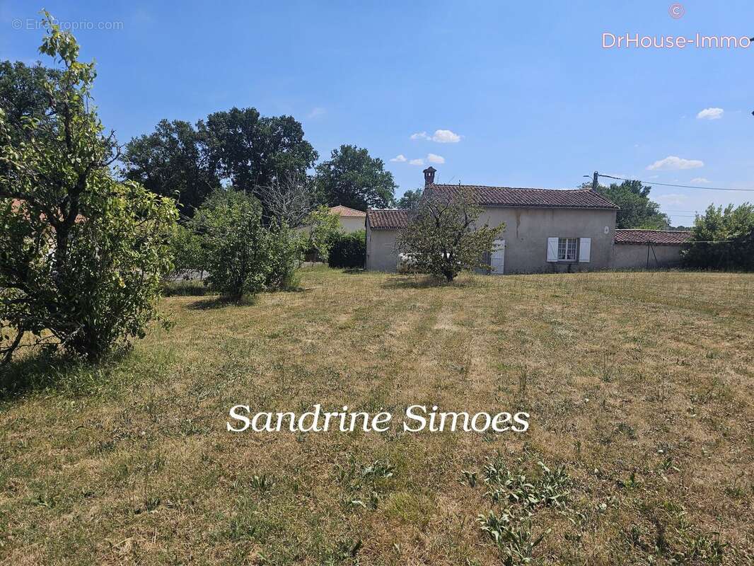 Maison à LATHUS-SAINT-REMY