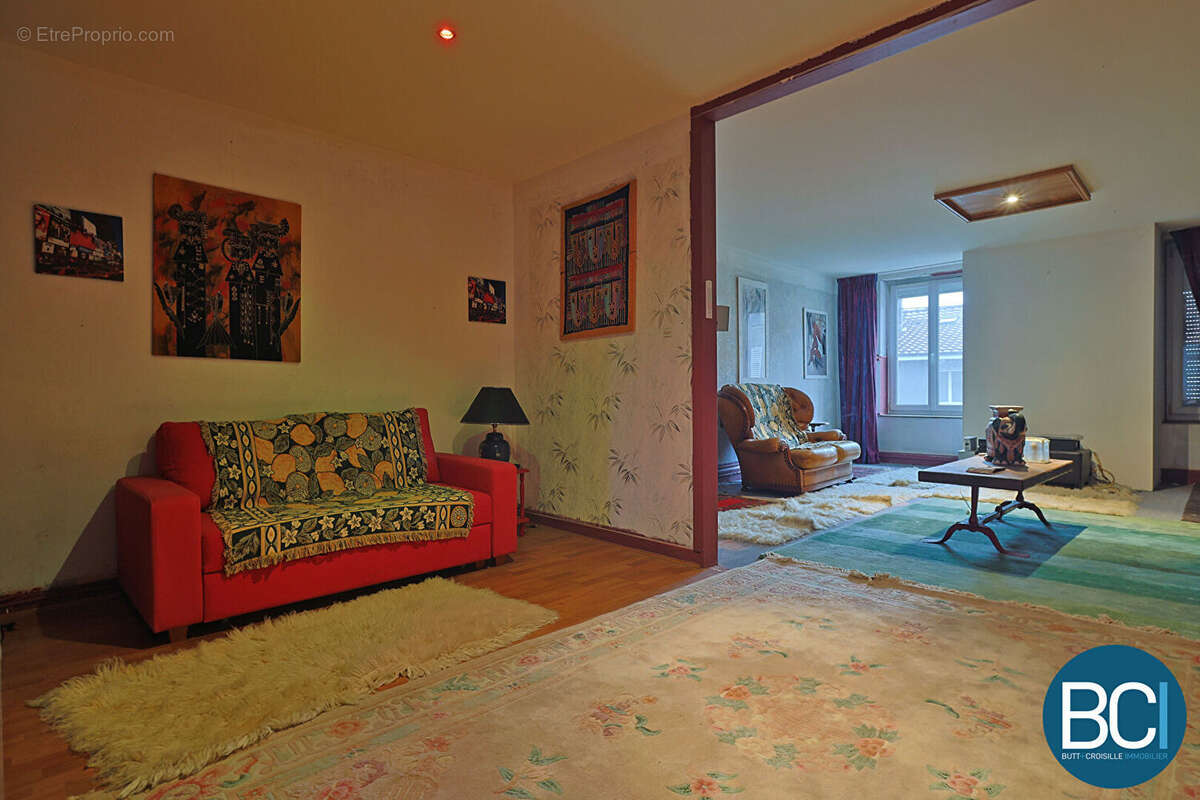 Appartement à RICHARDMENIL