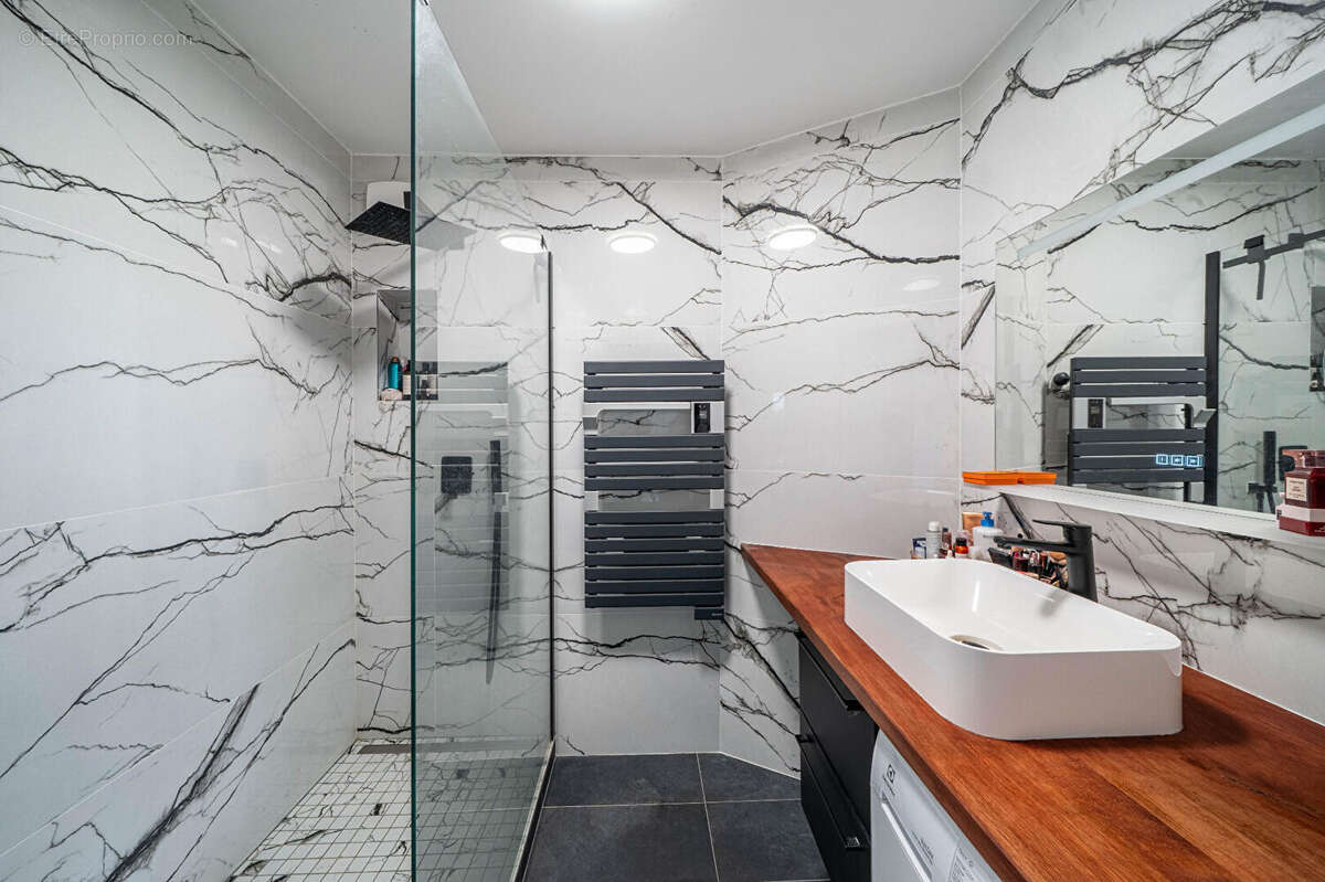 Appartement à ASNIERES-SUR-SEINE