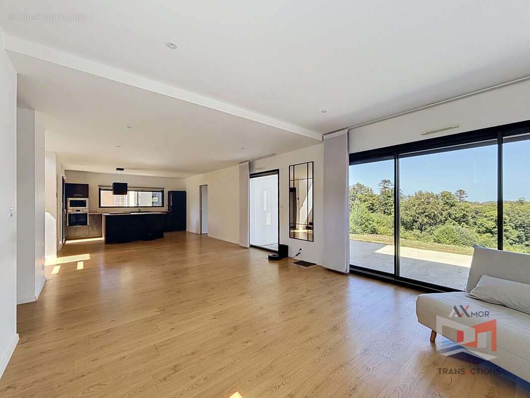 PLEUMEUR-BODOU : Maison contemporaine avec vue dégagée - au calme - photo 2