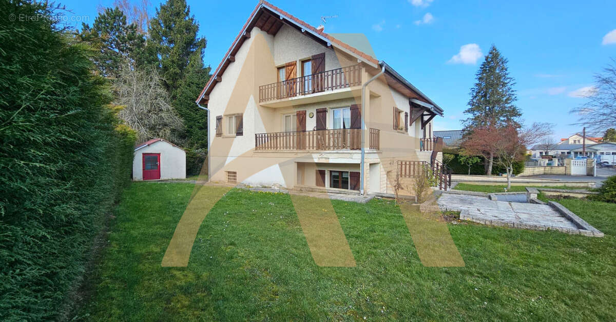 Maison à VALDAHON