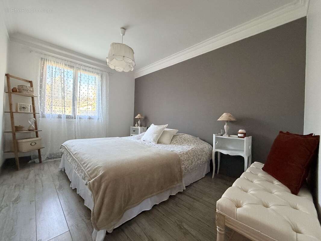 Photo 5 - Maison à SAINT-MORILLON