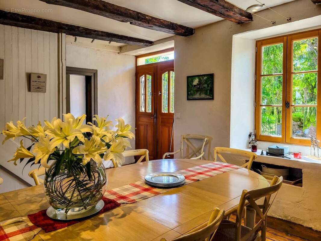 Maison à VILLEFRANCHE-DE-ROUERGUE