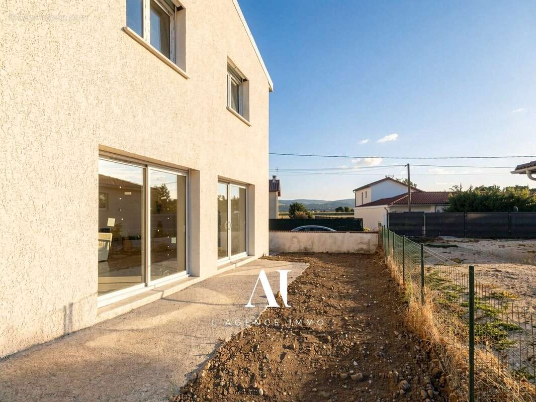 Maison 87 m² à Pont-D'ain  - photo 3