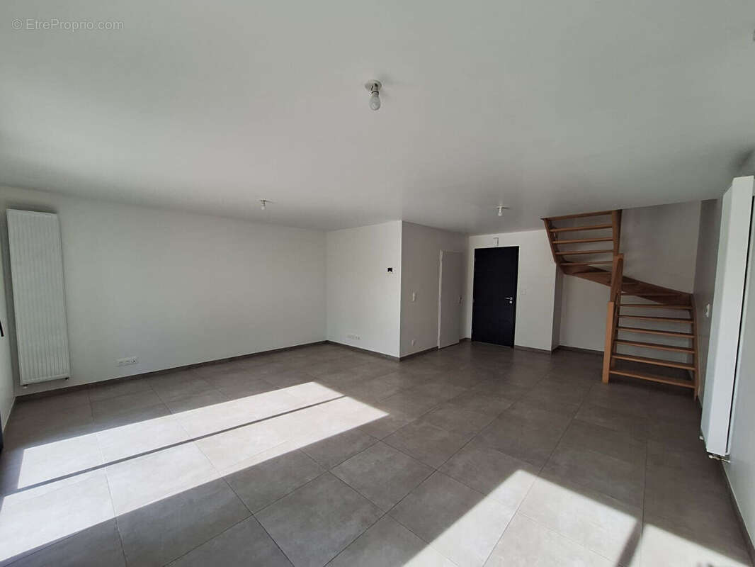 Maison à FRANQUEVILLE-SAINT-PIERRE