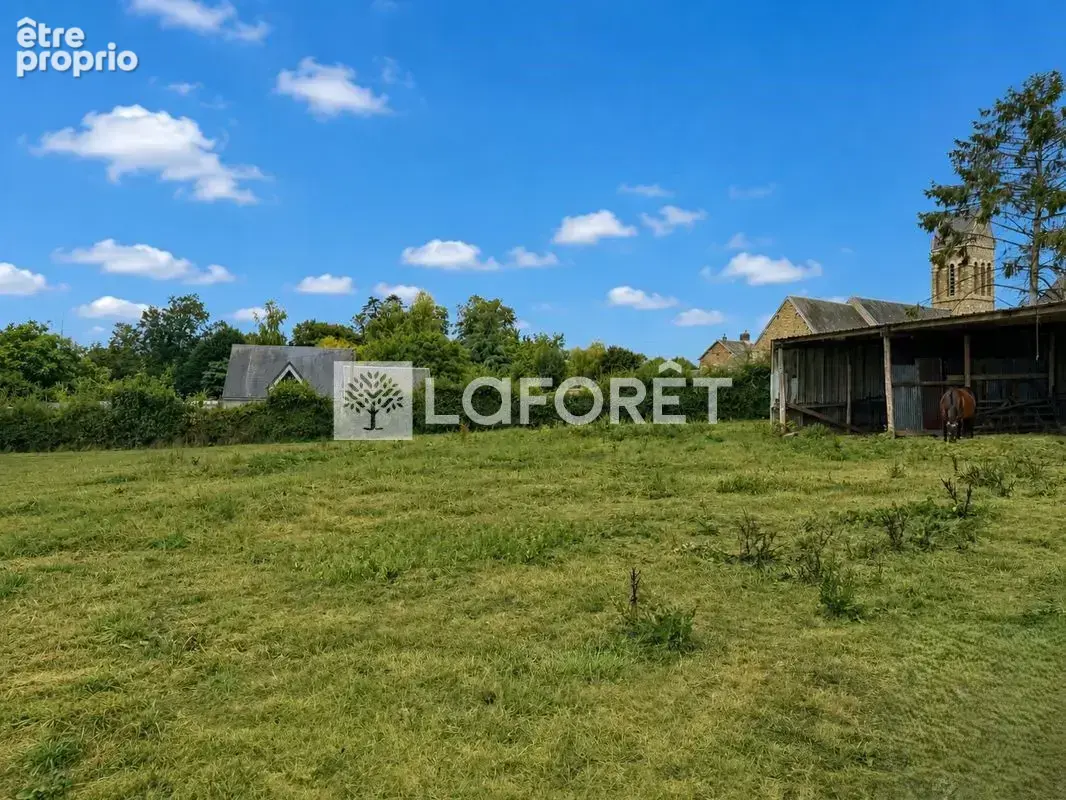 Terrain constructible proche Villers Bocage - photo 2