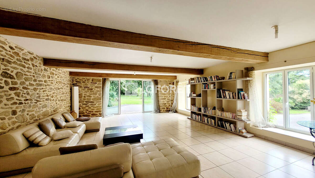 Maison à BERRIC