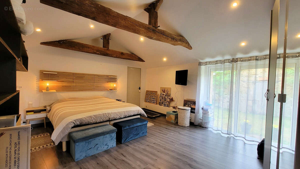 Maison à vendre sur Courlay - Exclu AMP - Baisse de Prix et Frais d'agence réduits ! - photo 6
