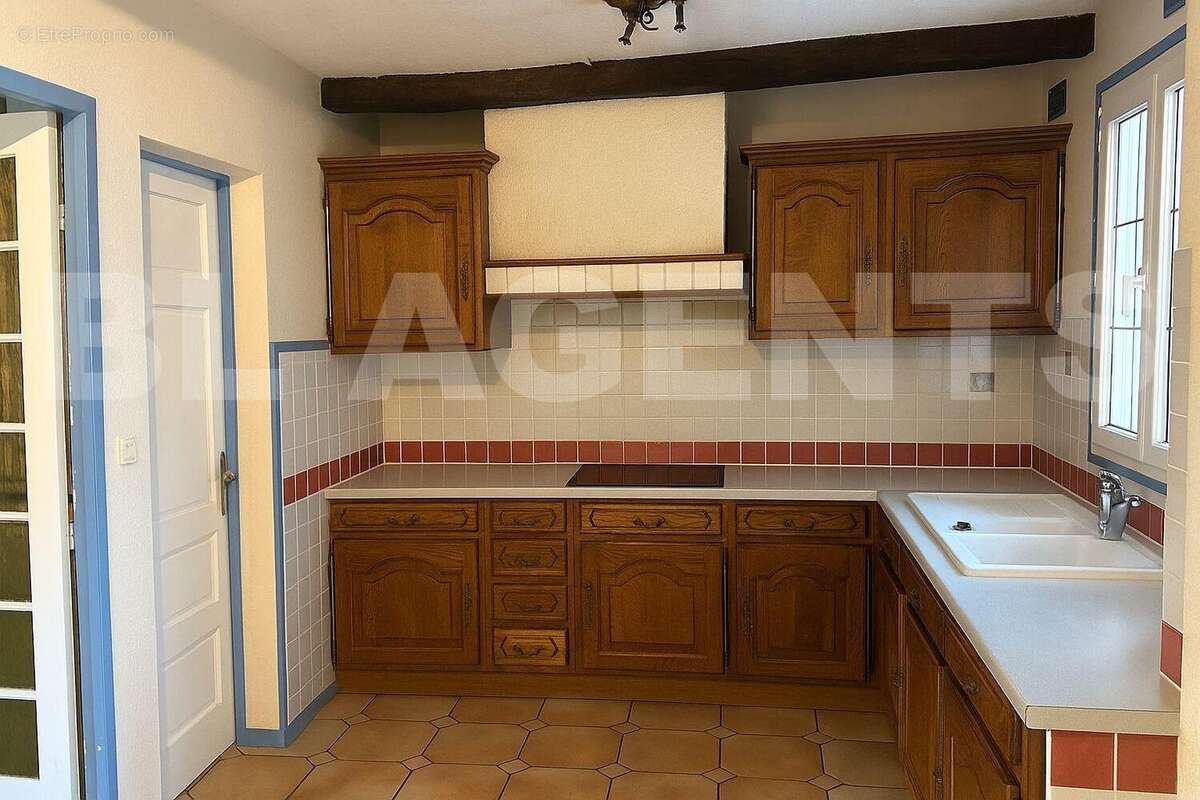 s - Maison à CLAYE-SOUILLY