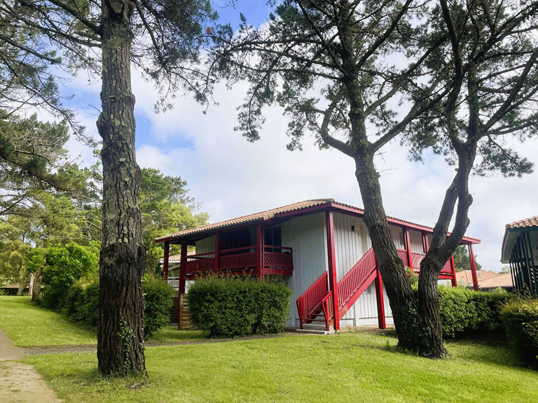 Appartement à MOLIETS-ET-MAA