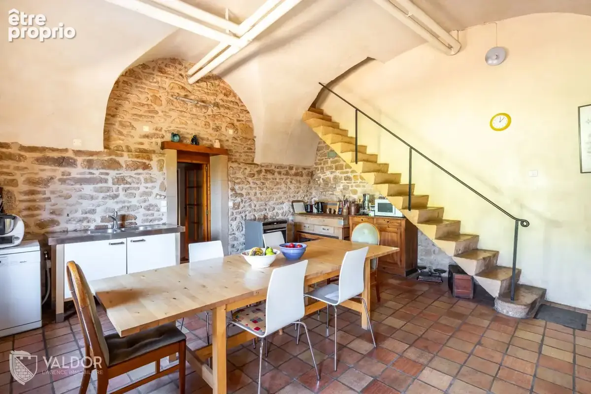 Propriété en pierres dorées avec vue panoramique - photo 5