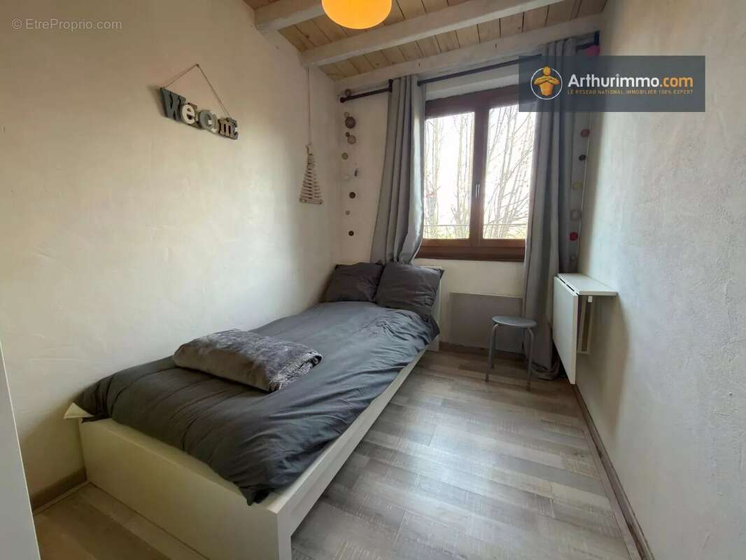 Maison à MONTFERRIER