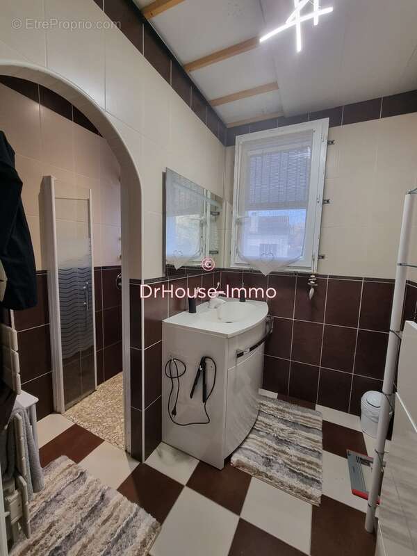 Maison à MOULEYDIER