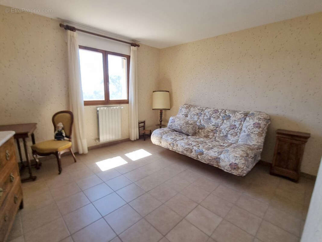 Maison à CARQUEIRANNE