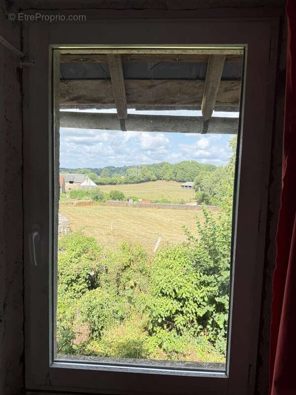 Maison à SAINT-VAURY