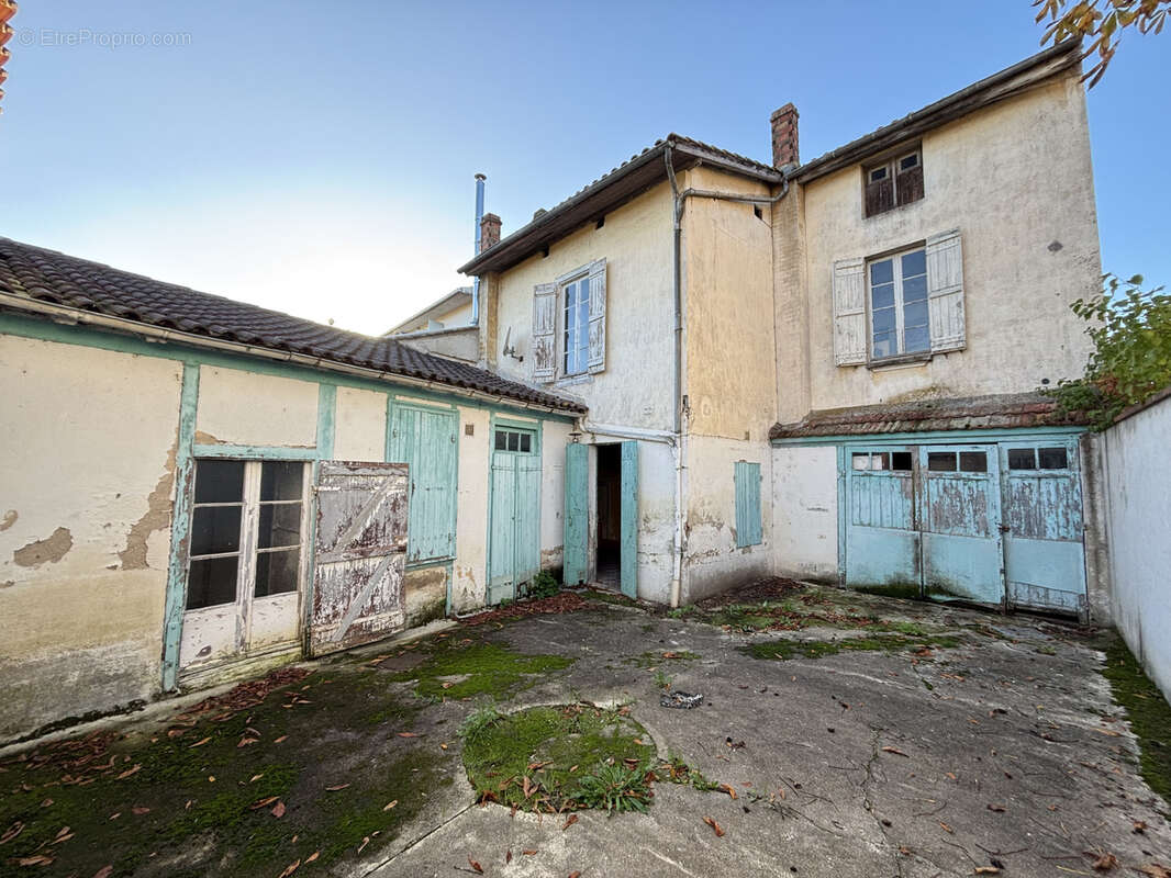 Maison à VILLENEUVE-SUR-LOT
