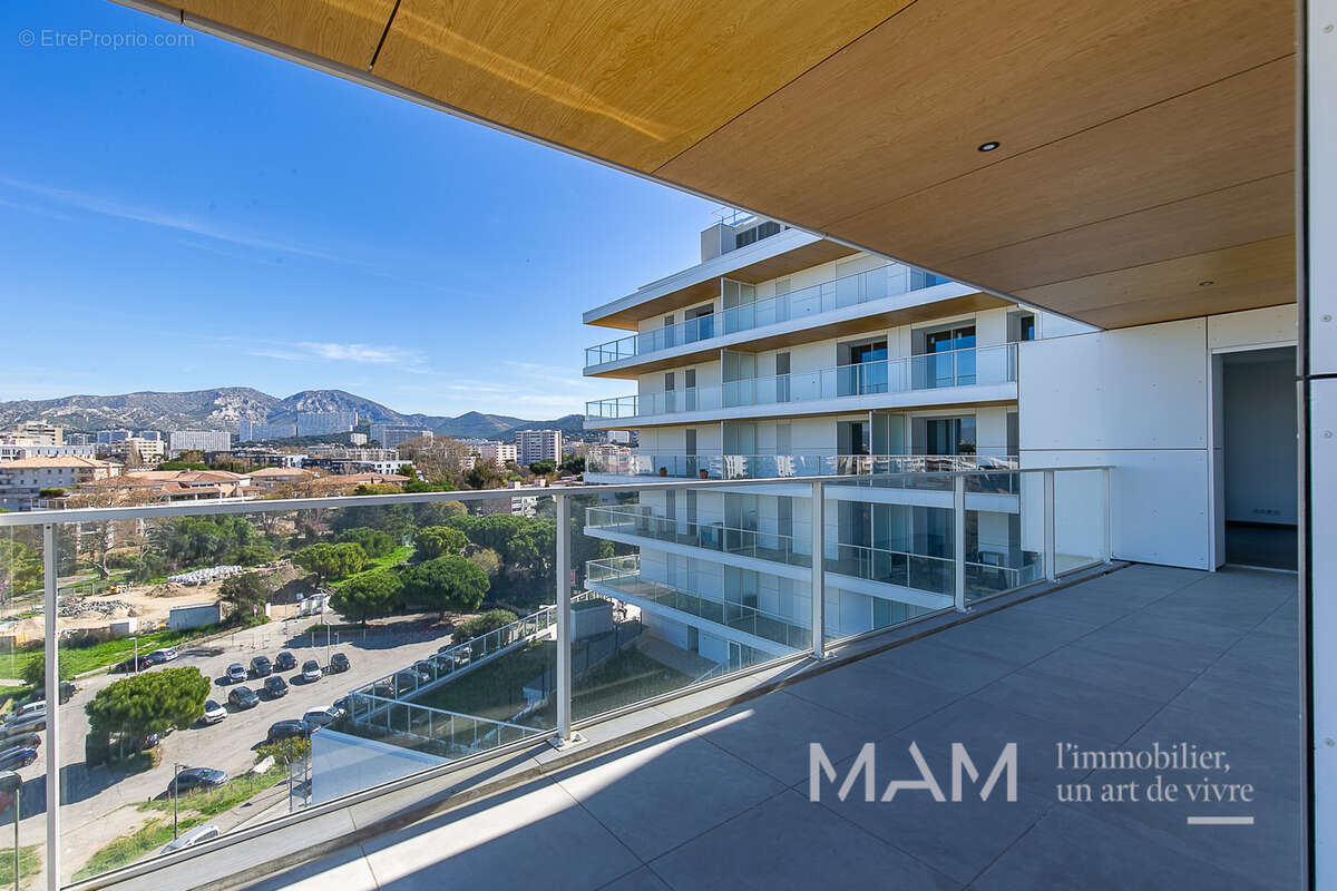 Appartement à MARSEILLE-8E