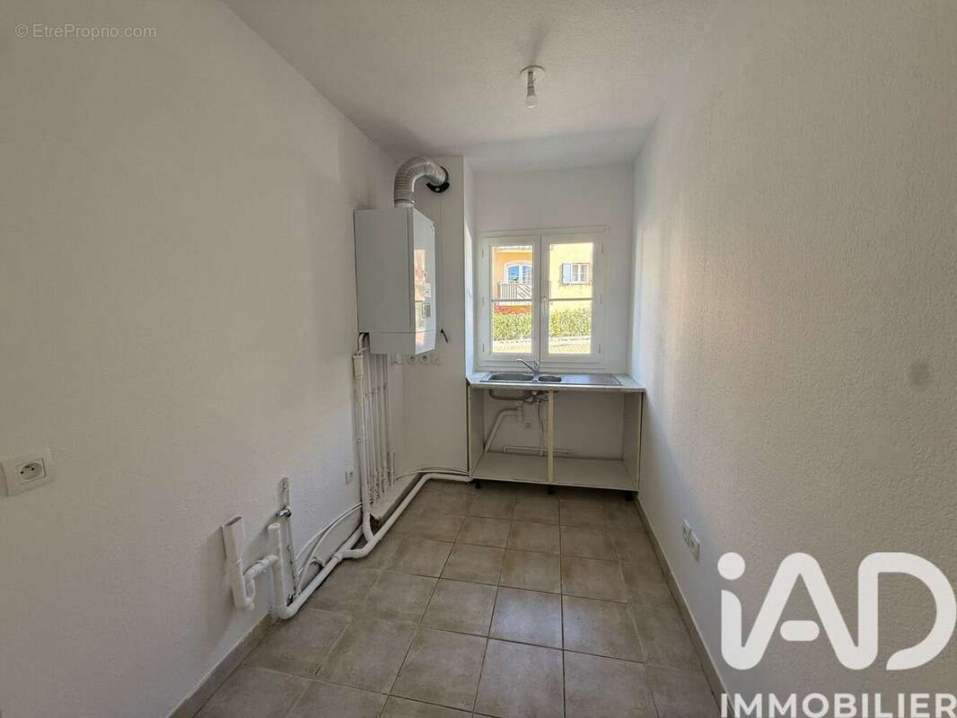 Photo 7 - Appartement à ROQUEBRUNE-SUR-ARGENS