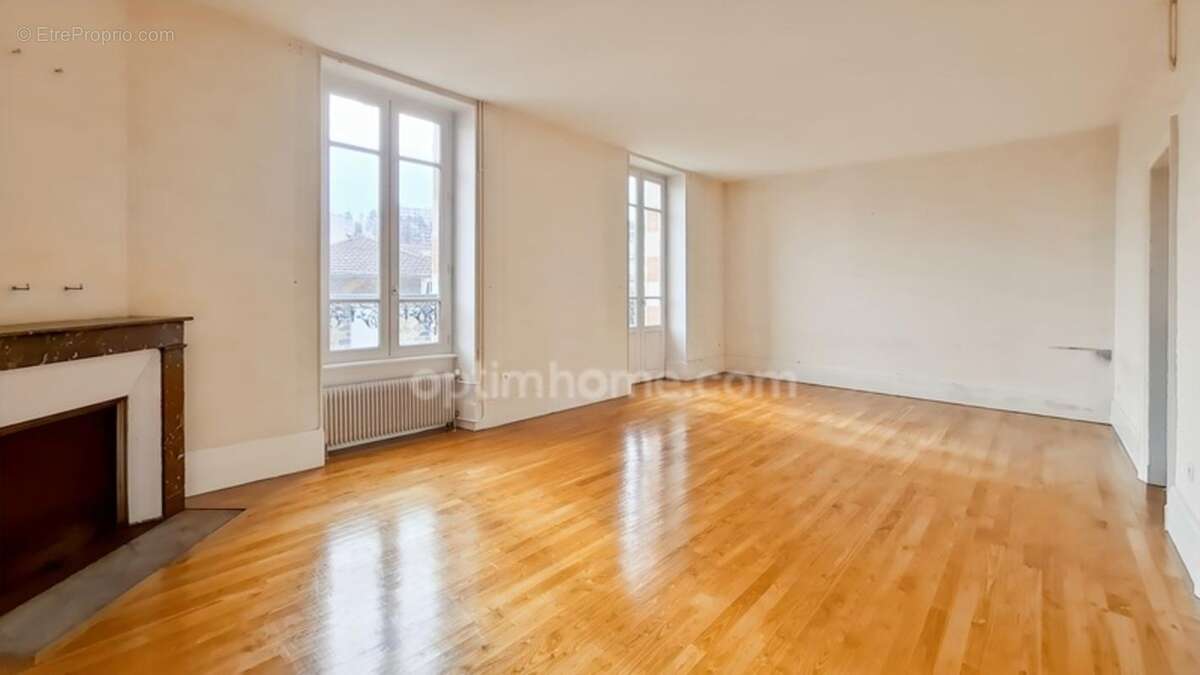 Appartement à CHAMALIERES