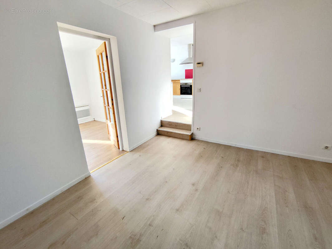 Appartement à MIRECOURT