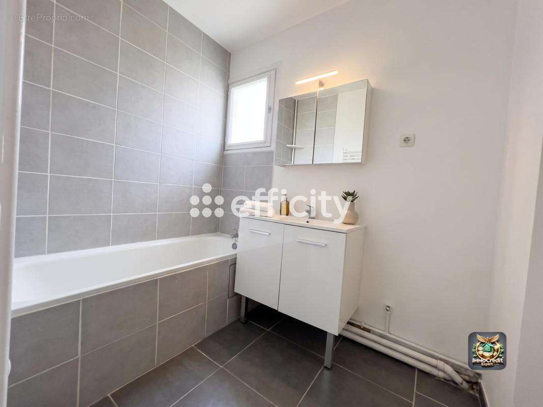 Maison 99 m² à Saint-Mard  - photo 6