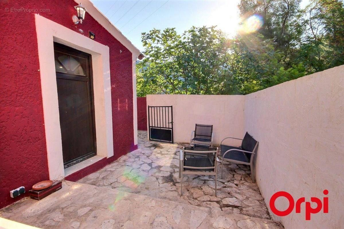 Appartement à MARSEILLE-11E