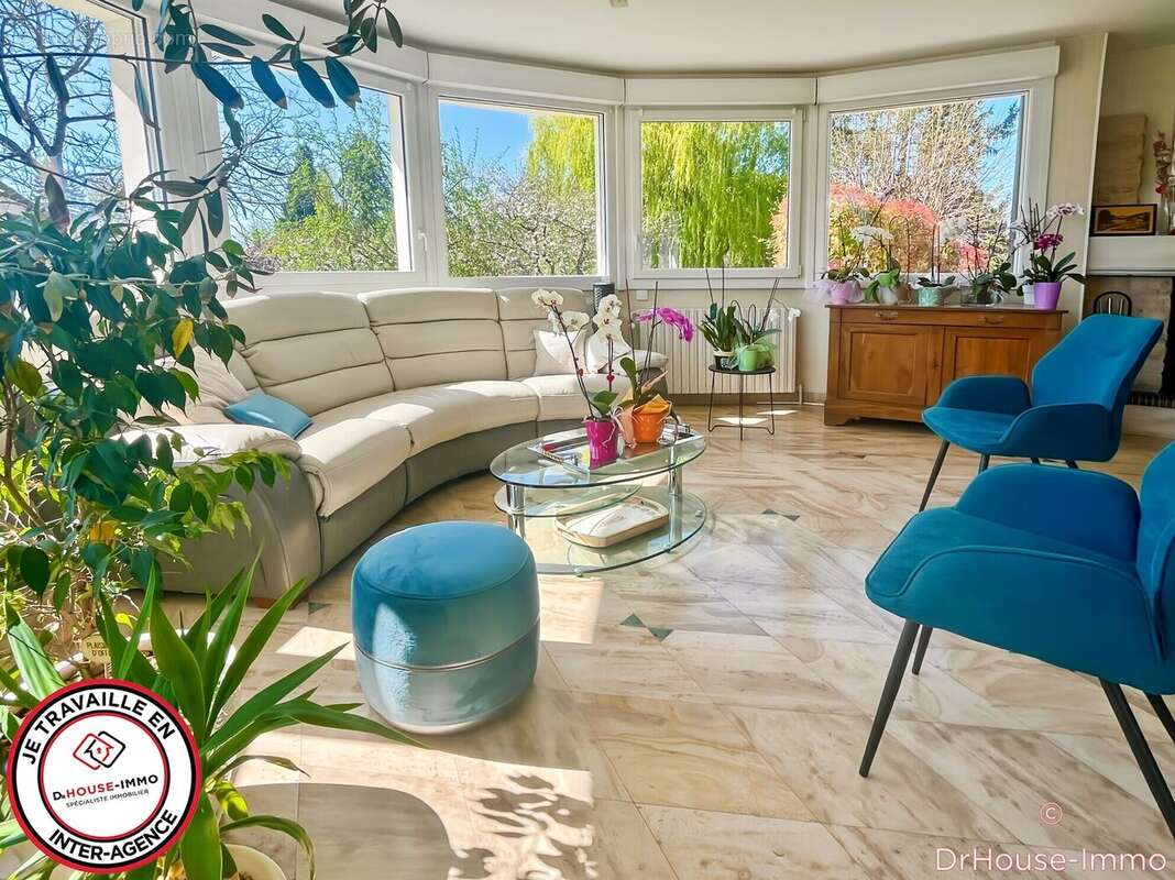 Maison à LUSIGNY-SUR-BARSE