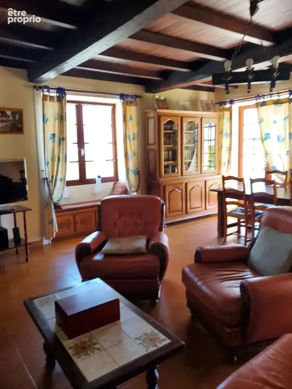 Maison 8 pièces , surface de 197 m2 + Dépendances , située sur la commune de: BARZAN - photo 10