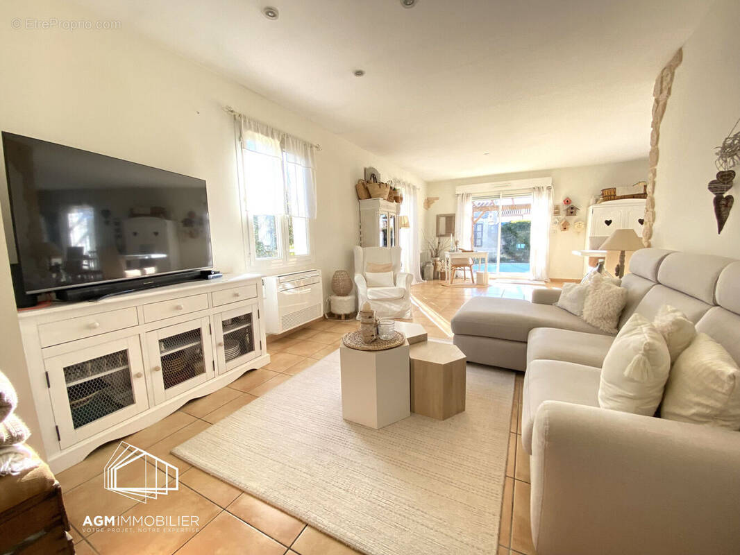 Photo 1 - Maison à PIA