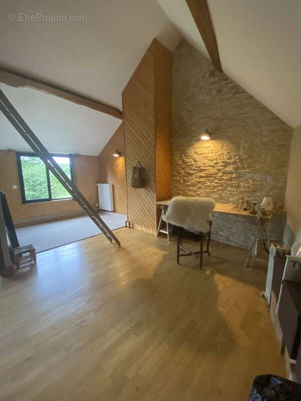 À Vendre ancienne maison Secteur Voutenay Sur Cure - photo 8
