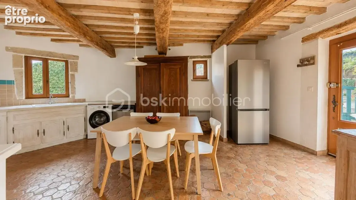 À 5 min de grignan - maison en pierre 104 m² – 3 chambres – cour intérieure - photo 6