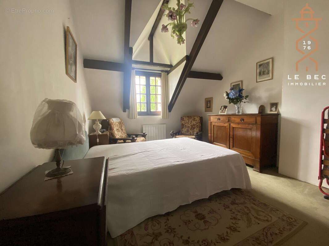 Maison à LE TOUR-DU-PARC