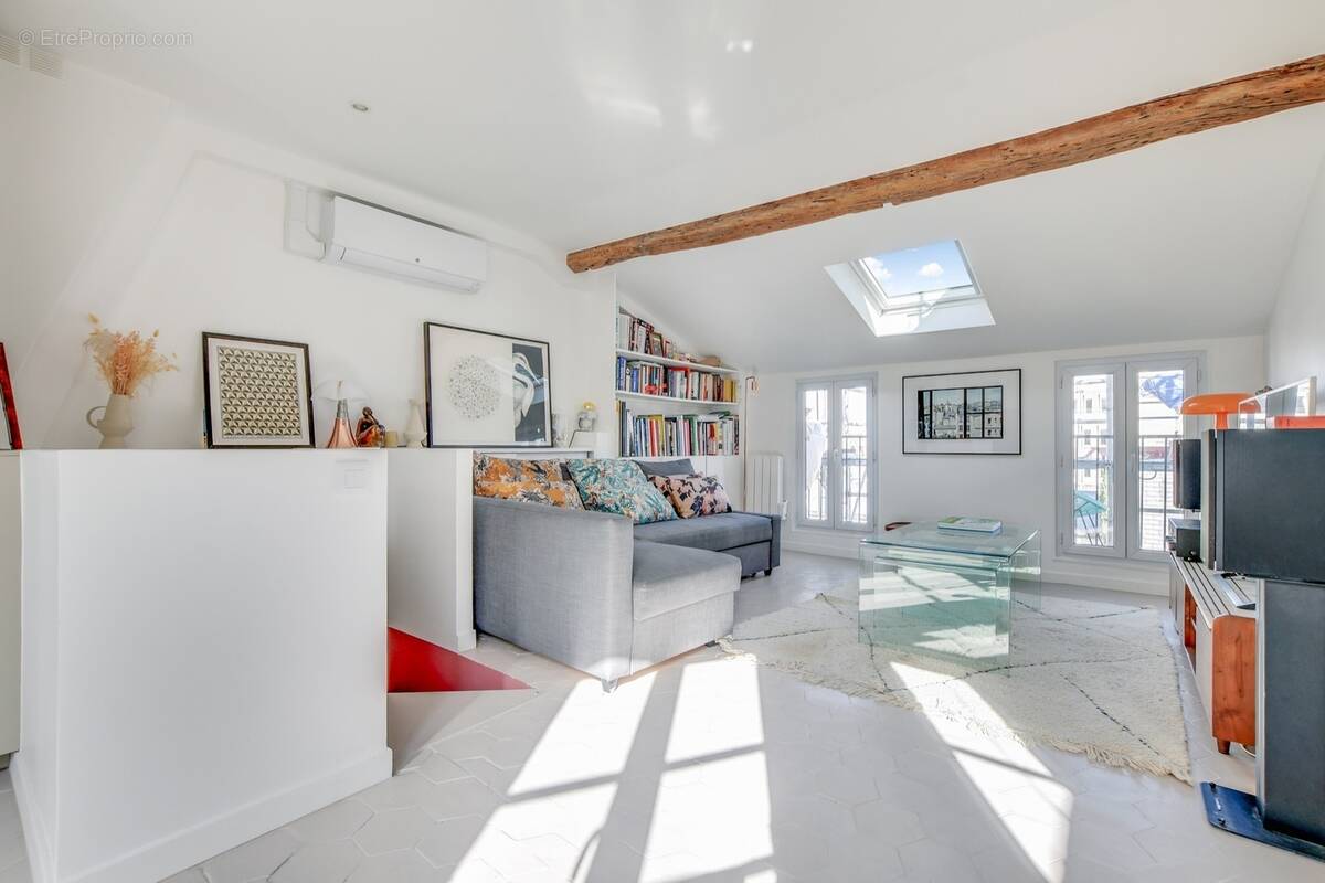 Appartement à PARIS-11E