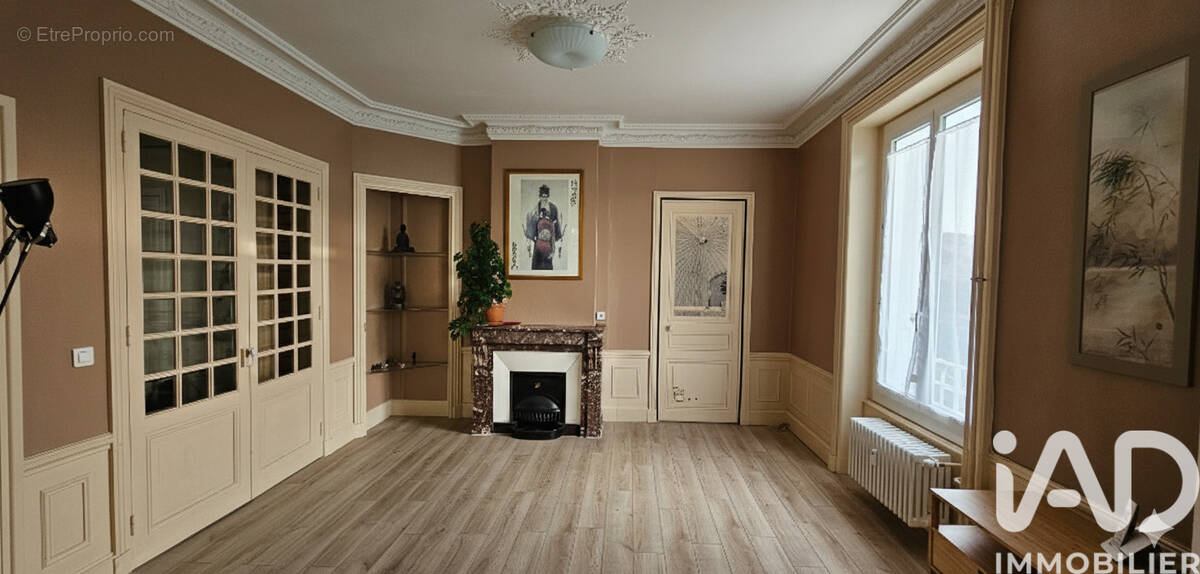 Photo 1 - Appartement à SAINT-JUST-SAINT-RAMBERT