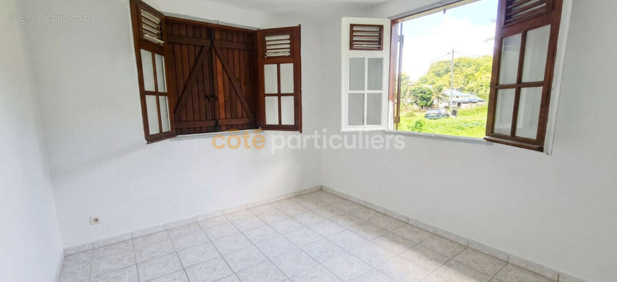 Les abymes ? chazeau  maison 112 m² sur 2 014 m² de terrain - photo 16