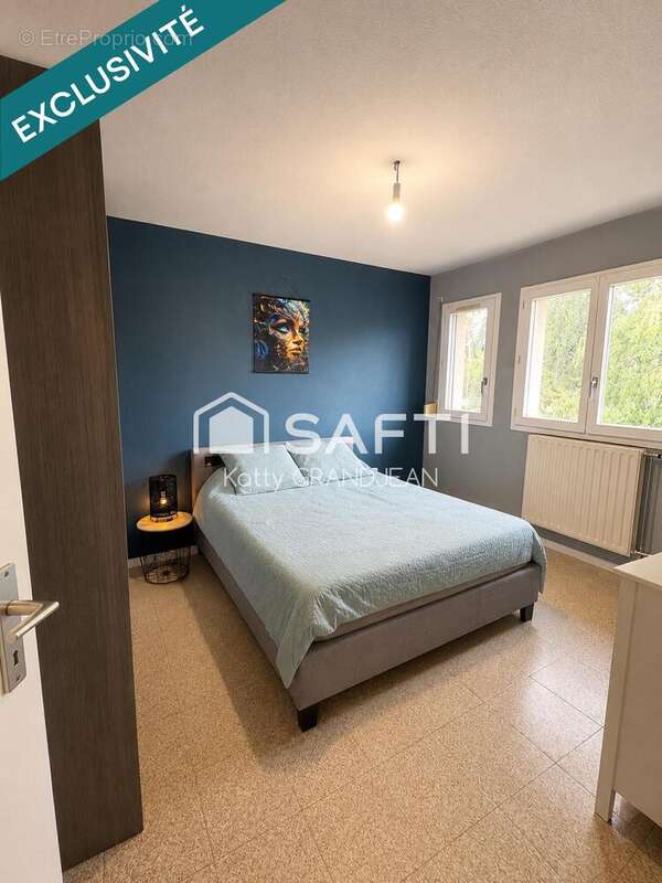 Maison 86 m² à Peronnas  - photo 7