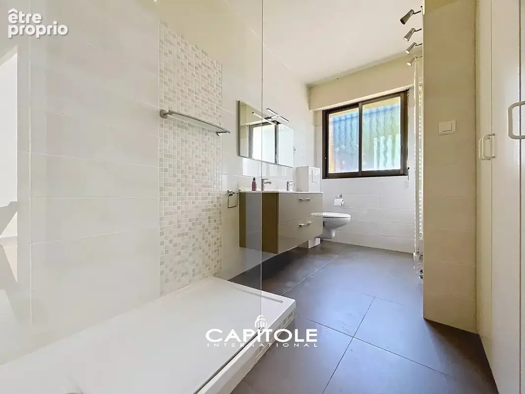 Ajaccio – salario – f5 de 143 m² avec terrasse de 39 m², jardin privatif de 130 m² et vue panoramique sur le golfe – tennis, cav - photo 14