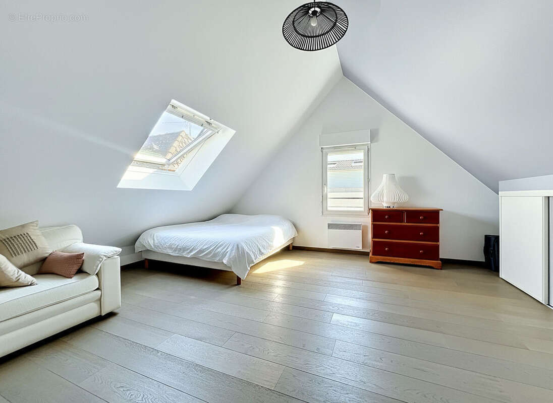 Maison à NANTERRE