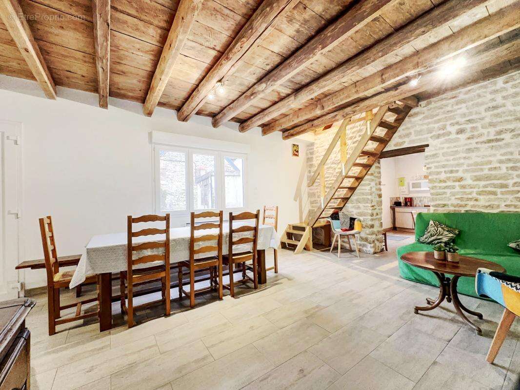 Maison à MARSANNAY-LA-COTE