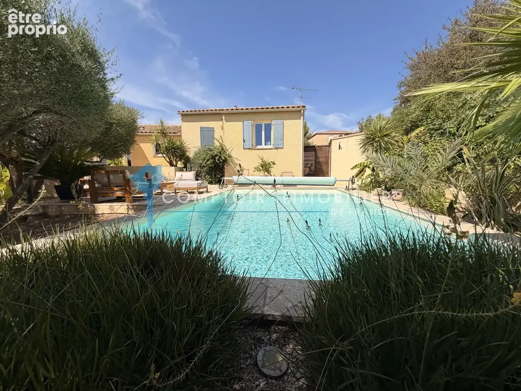 En exclusivité  sur les hauteurs de Vergèze, villa Plain pied de 120 m2 environ sur 832 m2, piscine garage et - photo 3