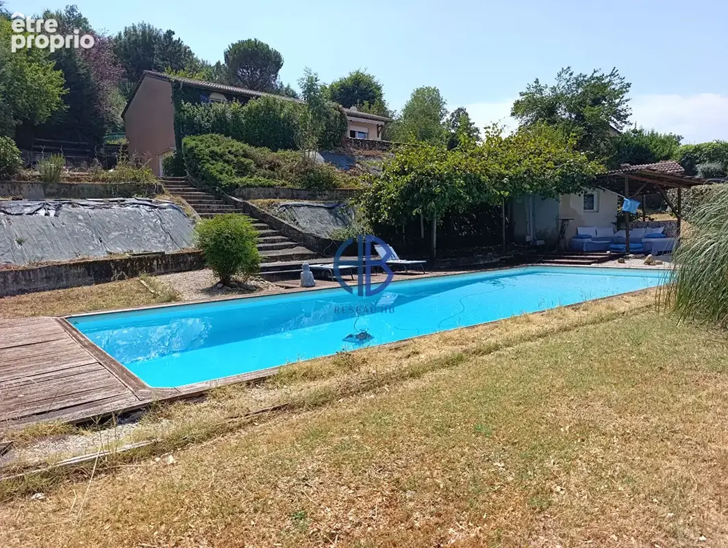 Photo Maison à Beausemblant au prix de 270 000€
