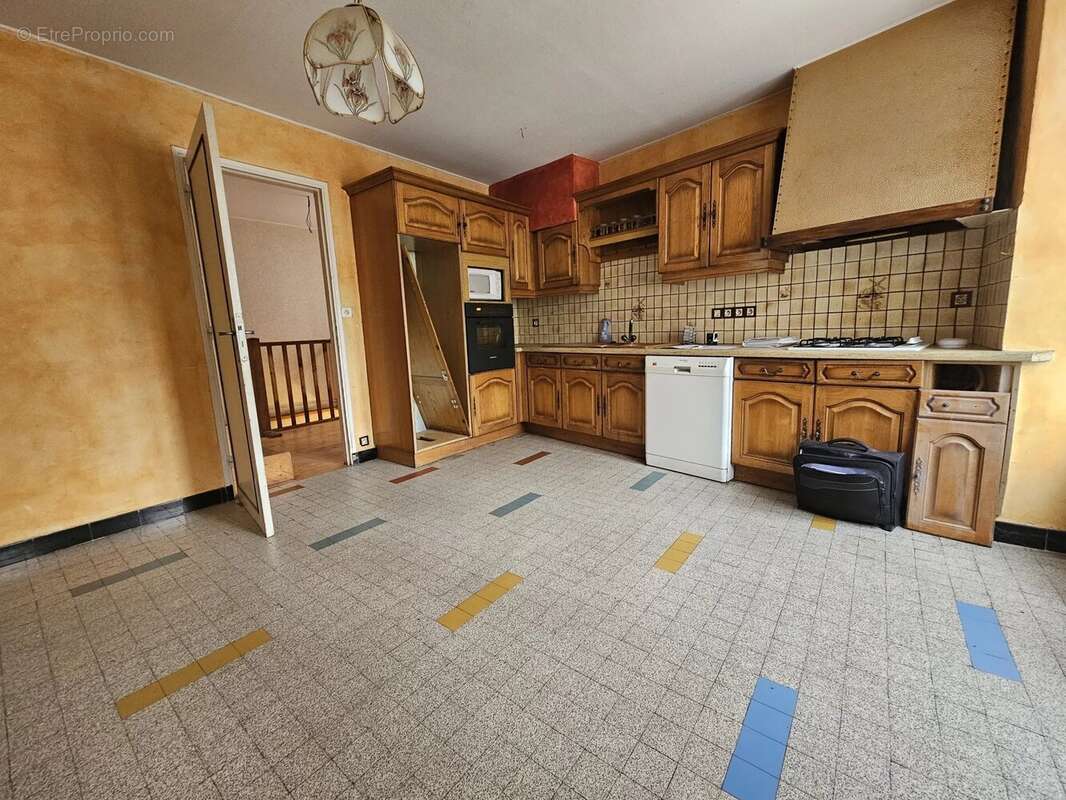 Maison à MONESTIER-DE-CLERMONT